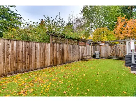 1734 SE 43rd Avenue Portland OR 97215