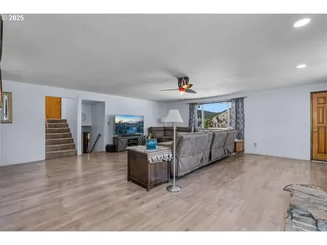 4800 NE Mill Creek Road Prineville OR 97754