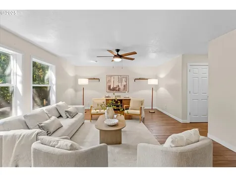 9435 SE 282nd Avenue Boring OR 97009