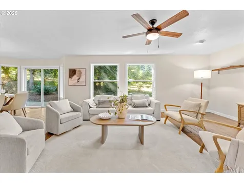 9435 SE 282nd Avenue Boring OR 97009