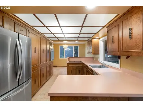 2604 SW Buckingham Avenue Portland OR 97201