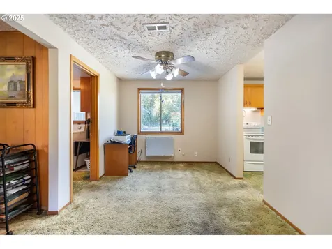 10345 NE 13th Avenue Portland OR 97211