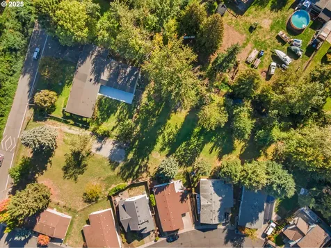 10345 NE 13th Avenue Portland OR 97211