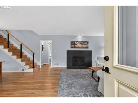 1638 SW Upland Drive Portland OR 97221