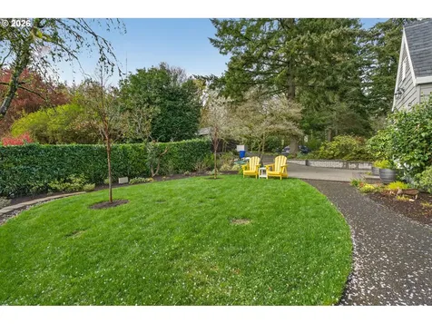 1638 SW Upland Drive Portland OR 97221