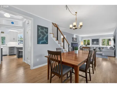 1638 SW Upland Drive Portland OR 97221