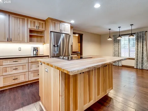 30313 NE Railroad Avenue Yacolt WA 98675