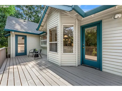 15395 SW Gleneden Drive Beaverton OR 97007