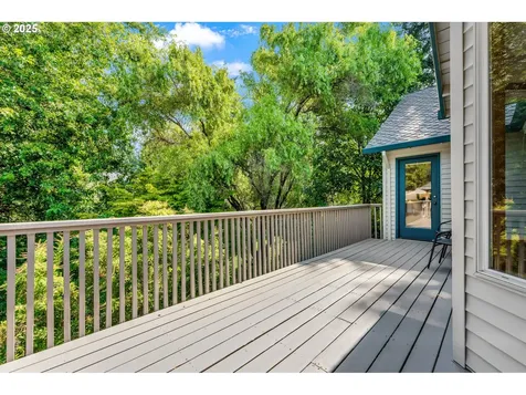 15395 SW Gleneden Drive Beaverton OR 97007