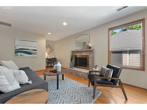 15395 SW Gleneden Drive Beaverton OR 97007