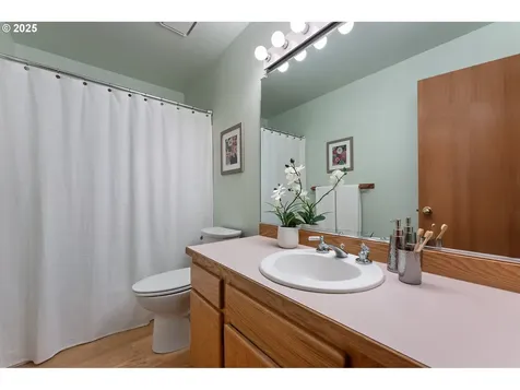 15395 SW Gleneden Drive Beaverton OR 97007