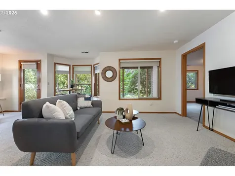 15395 SW Gleneden Drive Beaverton OR 97007