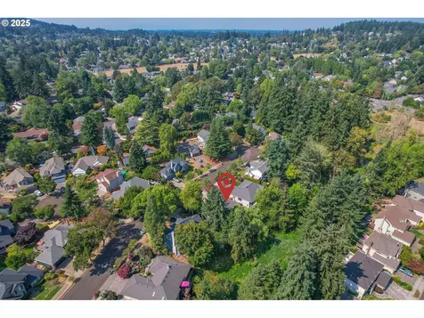 15395 SW Gleneden Drive Beaverton OR 97007