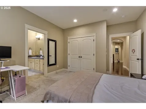 15557 SE Chelsea Morning Drive Happy Valley OR 97086