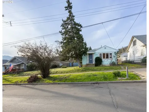 764 NE Nash Street Roseburg OR 97470