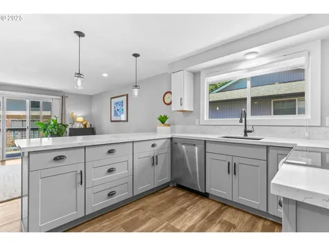 21787 SW Blackfoot Drive Tualatin OR 97062