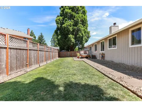 21787 SW Blackfoot Drive Tualatin OR 97062