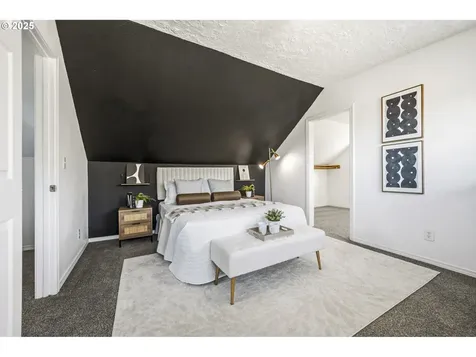 615 Mount Hood Street Oregon City OR 97045