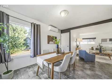615 Mount Hood Street Oregon City OR 97045