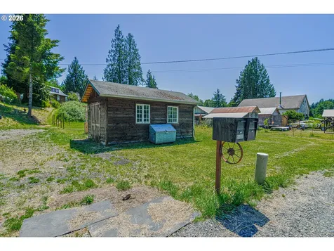 69086 Highway 47 Clatskanie OR 97016