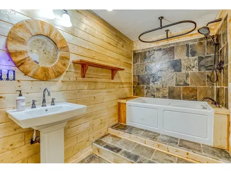 22 NW Lucas Street Stevenson WA 98648