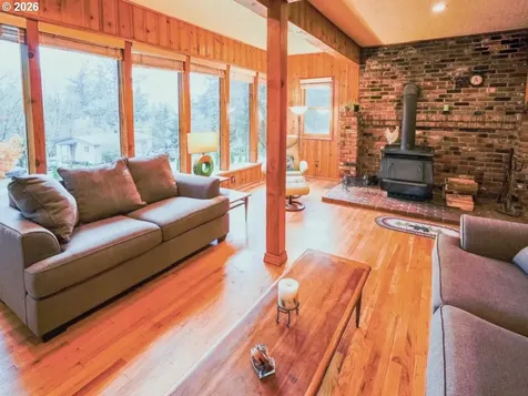 22 NW Lucas Street Stevenson WA 98648
