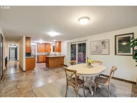 3896 Cedaroak Drive West Linn OR 97068
