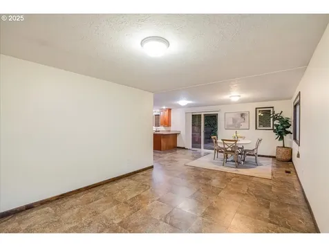 3896 Cedaroak Drive West Linn OR 97068