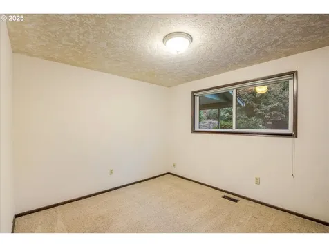 3896 Cedaroak Drive West Linn OR 97068
