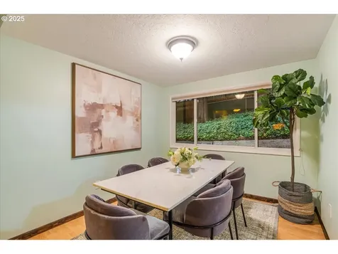 3896 Cedaroak Drive West Linn OR 97068