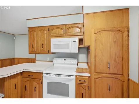 940 Oak Terrace Sweet Home OR 97386