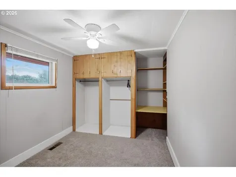 940 Oak Terrace Sweet Home OR 97386