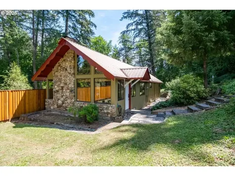 940 Oak Terrace Sweet Home OR 97386