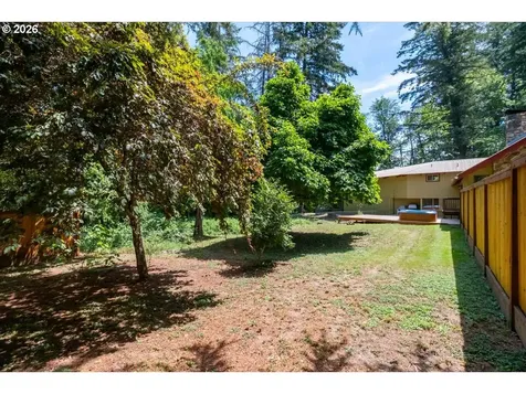 940 Oak Terrace Sweet Home OR 97386