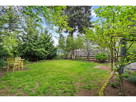 11944 SE Mill Court Portland OR 97216