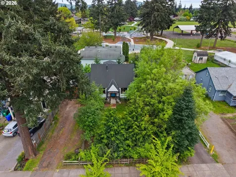 11944 SE Mill Court Portland OR 97216