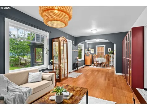 11944 SE Mill Court Portland OR 97216
