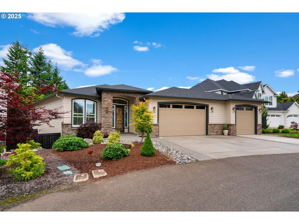 1825 NW Tanner Court Camas WA 98607