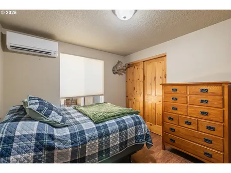 941 Colonial Road Roseburg OR 97471