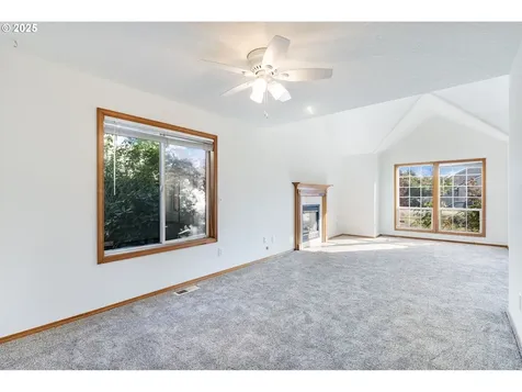 14997 SE Gilesford Street Clackamas OR 97015