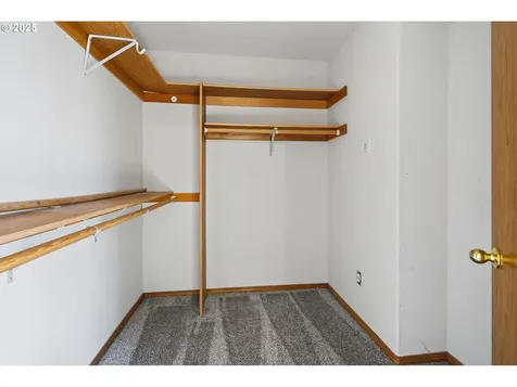 14997 SE Gilesford Street Clackamas OR 97015