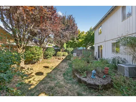 14997 SE Gilesford Street Clackamas OR 97015