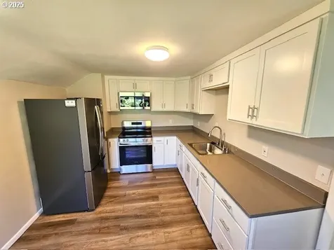 315 NE 66th Avenue Portland OR 97213