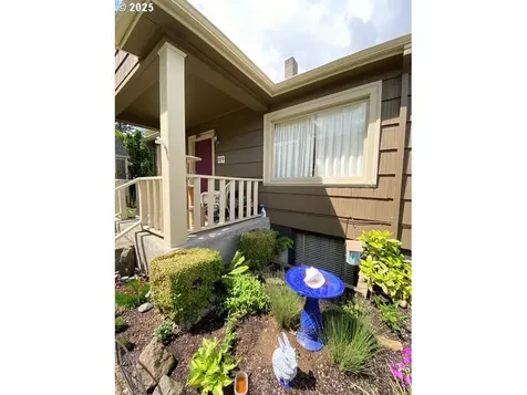 315 NE 66th Avenue Portland OR 97213