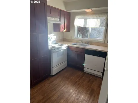 315 NE 66th Avenue Portland OR 97213