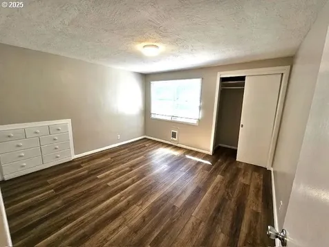 315 NE 66th Avenue Portland OR 97213