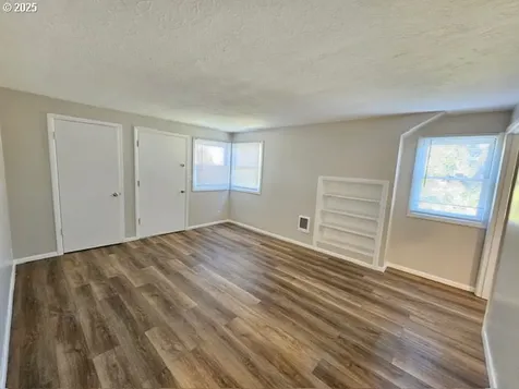 315 NE 66th Avenue Portland OR 97213