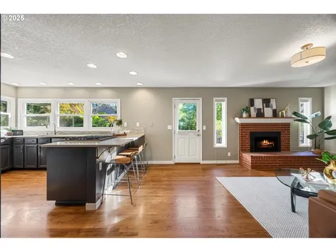 6580 SW Preslynn Drive Portland OR 97225