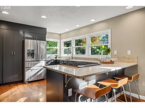 6580 SW Preslynn Drive Portland OR 97225