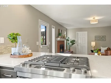 6580 SW Preslynn Drive Portland OR 97225